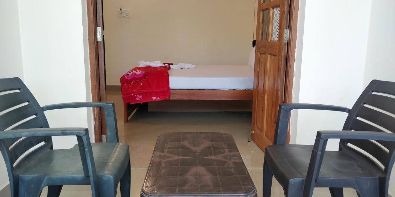 Dom'S Inn كالانغيُت المظهر الخارجي الصورة