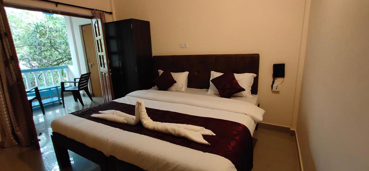 Dom'S Inn كالانغيُت المظهر الخارجي الصورة